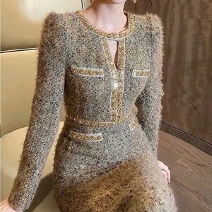 Elegant Tweed Dress with Gold Accents S-M